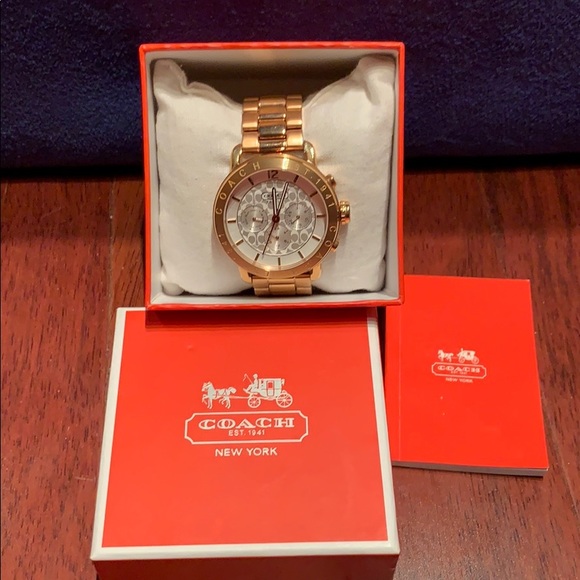 Coach rose gold watch - Picture 2 of 8